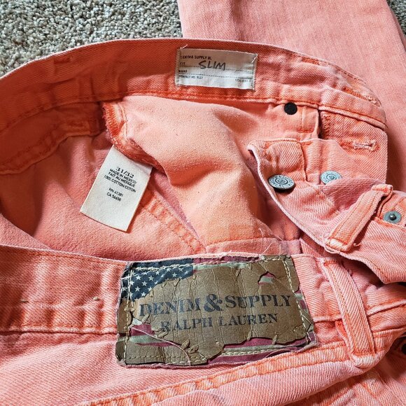 31x32 Slim Peach Jeans - Picture 1 of 4
